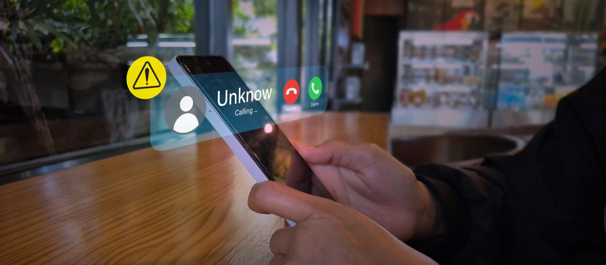 Futuristic Incoming Call Interface with Spam Alert