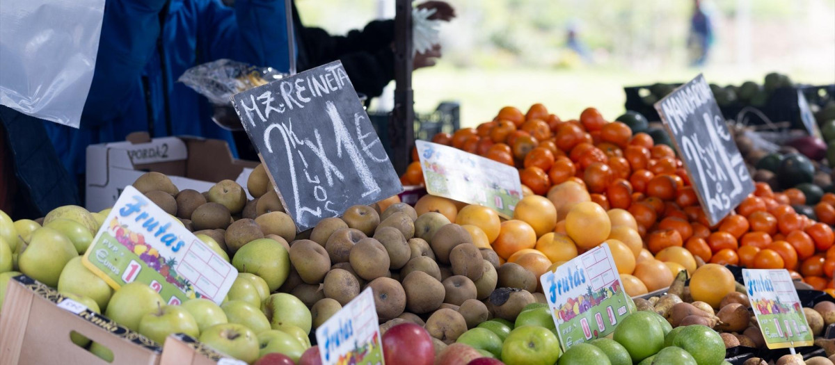 Un mercado de alimentos en Madrid.