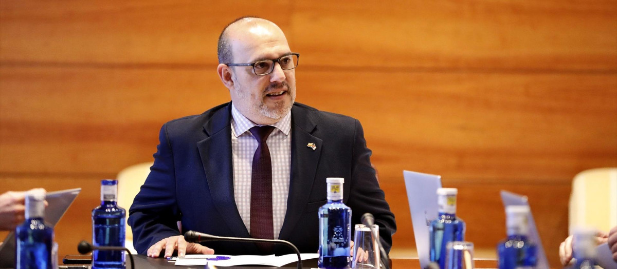 (Foto de ARCHIVO)
El presidente de las Cortes de Castilla-La Mancha, Pablo Bellido

REMITIDA / HANDOUT por CARMEN TOL2
Fotografía remitida a medios de comunicación exclusivamente para ilustrar la noticia a la que hace referencia la imagen, y citando la procedencia de la imagen en la firma
16/3/2026