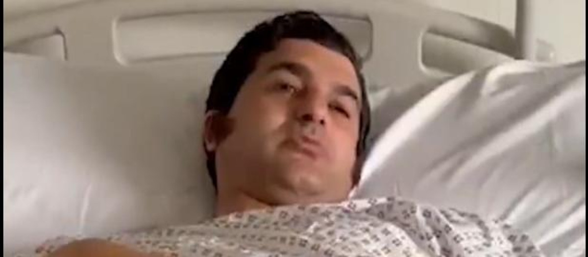 Morante de la Puebla, desde la camilla del hospital