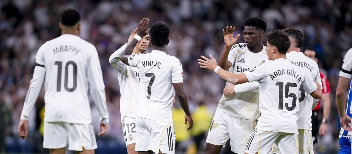 Vinicius Junior of Real Madrid CF celebrates a goal during the Spanish League, LaLiga EA Sports, football match played between Real Madrid CF and Deportivo Alaves at Bernabeu stadium on April 21, 2026, in Madrid, Spain.

Angel Perez Meca / AFP7 / Europa Press
21/4/2026 ONLY FOR USE IN SPAIN