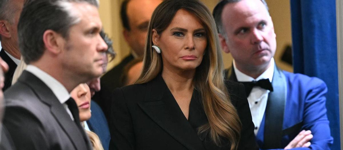 Melania Trump, durante la comparecencia de prensa de su marido, Donald Trump, tras el tercer intento de atentado contra él de los últimos tres años.