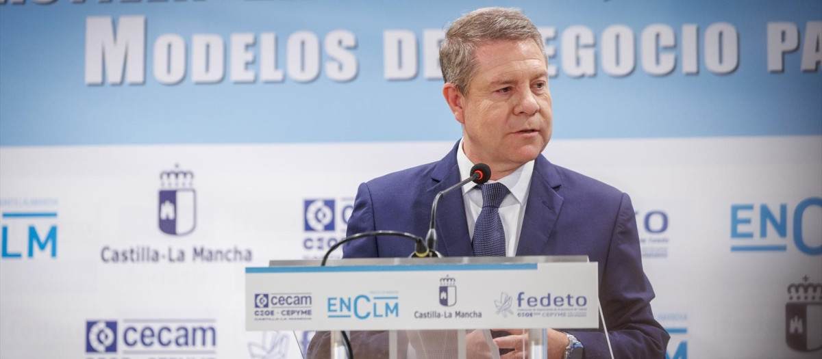 El presidente de Castilla-La Mancha, Emiliano García-Page, inaugura, en la sede de FEDETO en Toledo, la Jornada ‘Castilla-La Mancha, Tierra de Oportunidades. Modelos de negocio para el siglo XXI’, que organiza el periódico digital ENCLM.

REMITIDA / HANDOUT por DAVID ESTEBAN GONZALEZ/JCCM
Fotografía remitida a medios de comunicación exclusivamente para ilustrar la noticia a la que hace referencia la imagen, y citando la procedencia de la imagen en la firma
27/4/2026