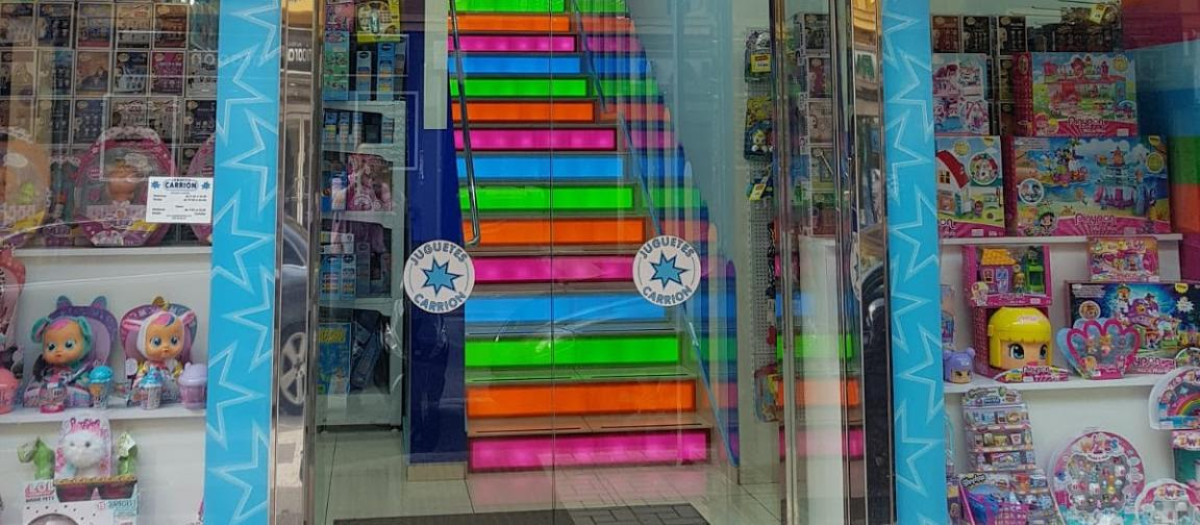 Fachada de Juguetes Carrión en el centro de Málaga