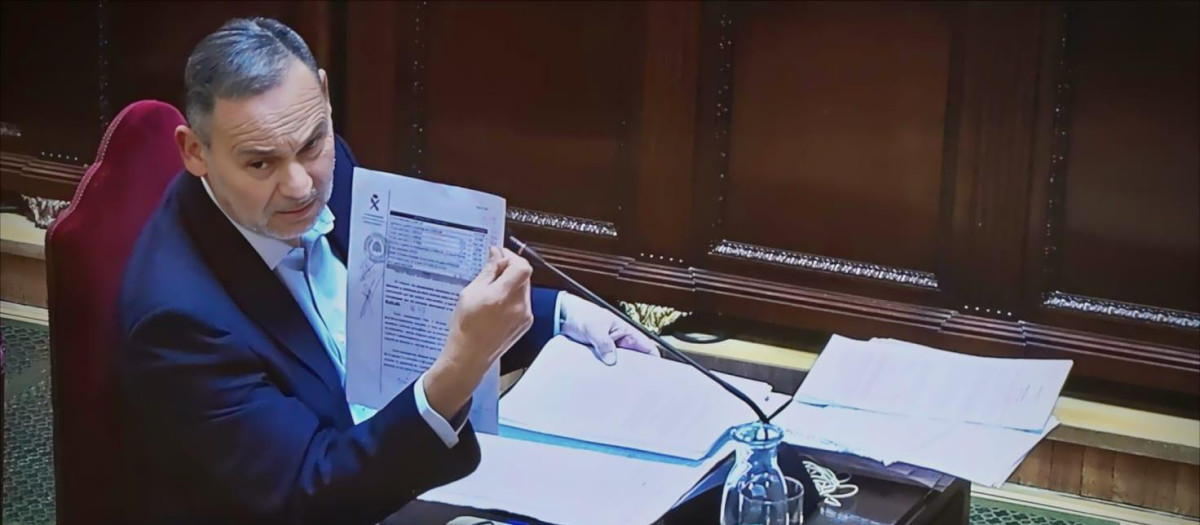 Ábalos exhibe al fiscal Luzón un cuadro de ingresos indebidos que le atribuye la UCO para negarlos
