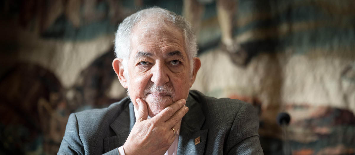 (Foto de ARCHIVO)
El presidente del Tribunal Constitucional, Cándido Conde-Pumpido, durante una jornada sobre la Constitución española, en el Centro de Estudios Políticos y Constitucionales (CEPC), a 16 de febrero de 2026, en Madrid (España). La jornada ha sido organizada por el Centro de Estudios Políticos y Constitucionales bajo el título ‘La Constitución española de 1978. Estabilidad, longevidad y continuidad constitucional. Logros y retos pendientes’.

Diego Radamés / Europa Press
16/2/2026