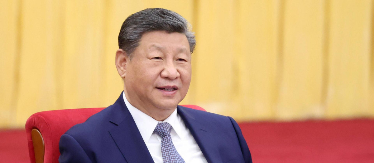 Xi Jinping visita a asesores políticos nacionales del Partido Democrático de Campesinos y Trabajadores de China el pasado 6 de marzo