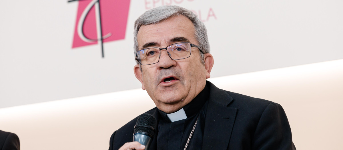 El presidente de la CEE y arzobispo de Valladolid, Monseñor Luis Argüello