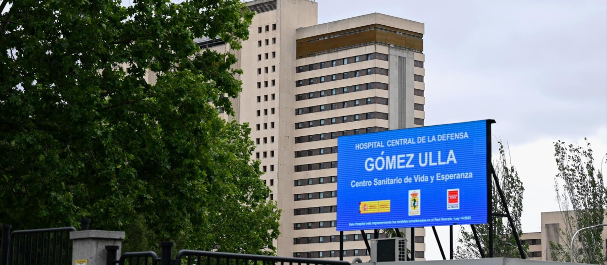 Entrada posterior del Hospital Central de la Defensa Gómez Ulla