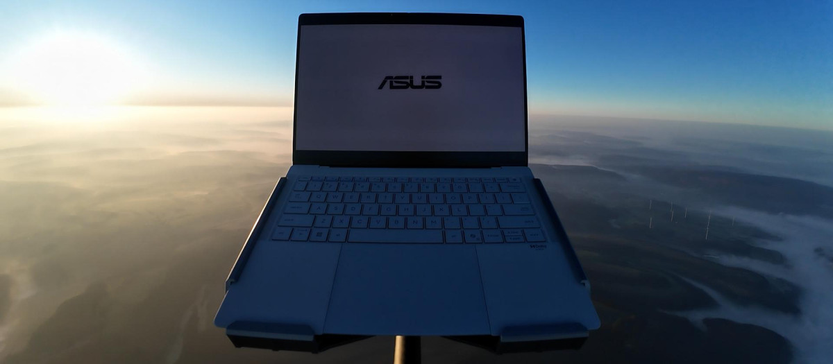 Asus ExpertBook Ultra
