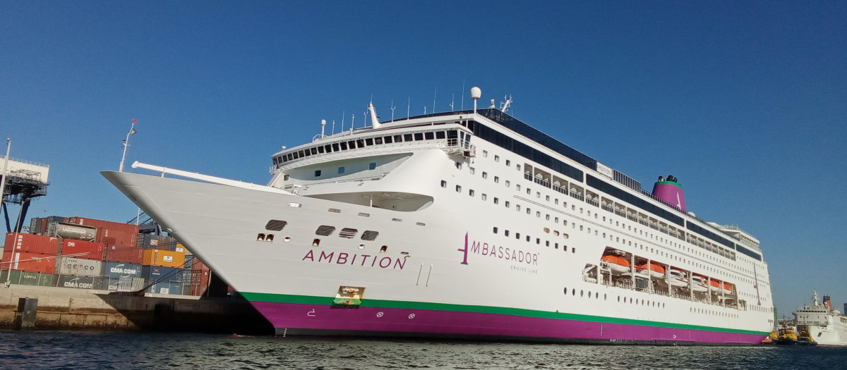 Crucero Ambition