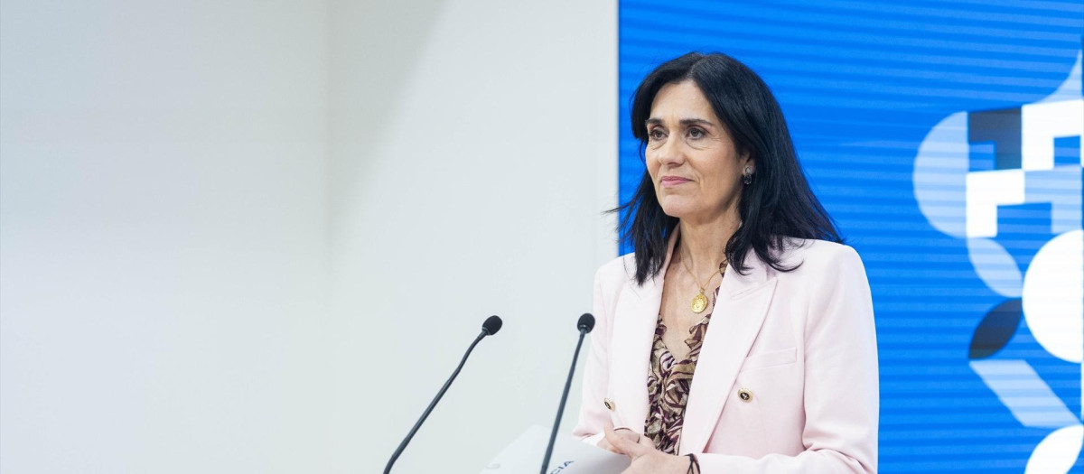 La secretaria general del PPdeG, Paula Prado, en rueda de prensa

REMITIDA / HANDOUT por ÍÑIGO ROLÁN/PPDEG
Fotografía remitida a medios de comunicación exclusivamente para ilustrar la noticia a la que hace referencia la imagen, y citando la procedencia de la imagen en la firma
13/5/2026