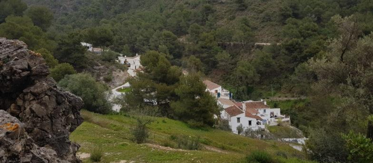 Azebuchal, el pueblo malagueño que fue abandonado y luego rehabitado