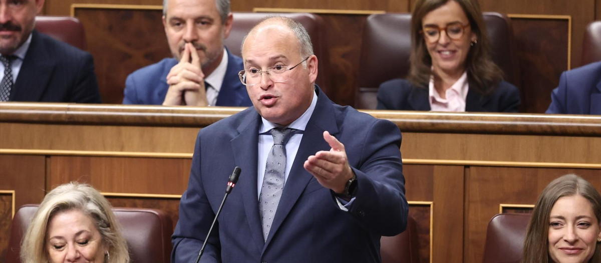 El secretario general del PP, Miguel Tellado, en el Congreso de los Diputados