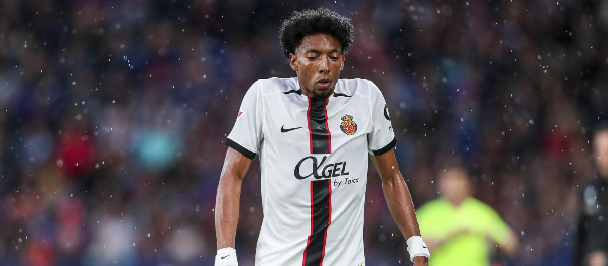 Johan Mojica of RCD Mallorca gestures during the Spanish league, LaLiga EA Sports, football match played between Levante UD and RCD Mallorca at Ciutat de Valencia stadium on May 17, 2026, in Valencia, Spain.

Ivan Terron / AFP7 / Europa Press
17/5/2026 ONLY FOR USE IN SPAIN