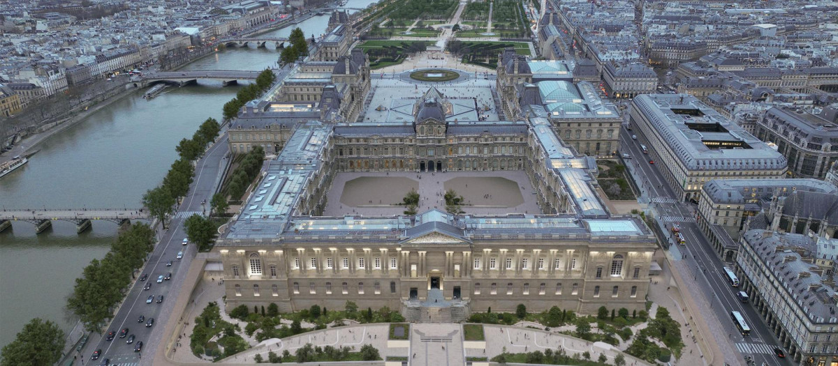 Vista del Louvre en París (Francia)