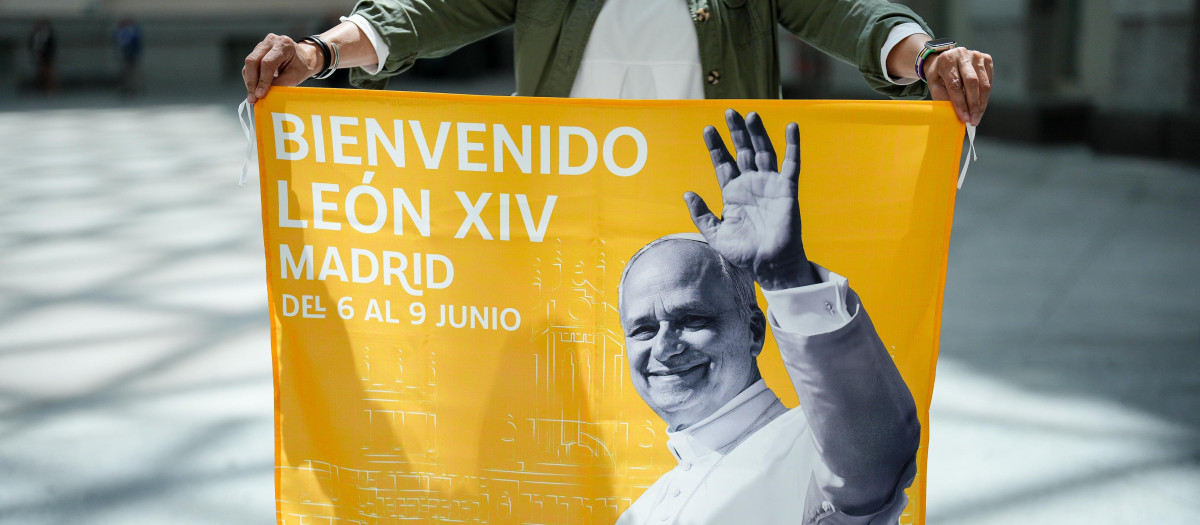Imagen institucional de Madrid para celebrar la visita del Papa León XIV