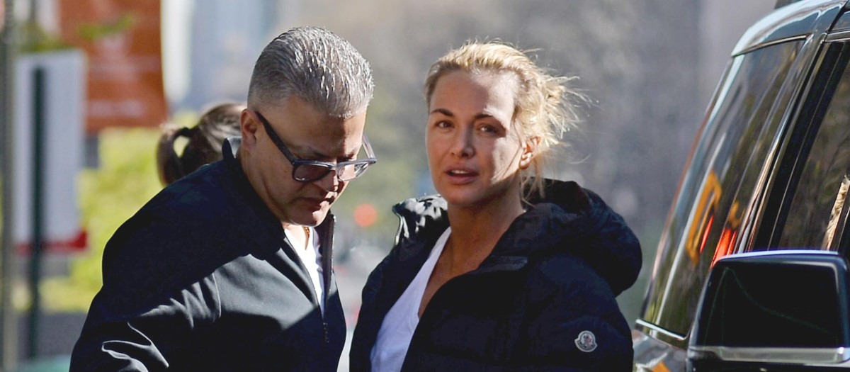 Vanessa Trump is photographed this morning going into a nail salon in the upper east side of New York city, amid reports that her husband Donald Trump Jr wants to know her net worth. Vanessa is seen chatting on her cellphone and texting waiting for the nail salon to open. 1 May 2018