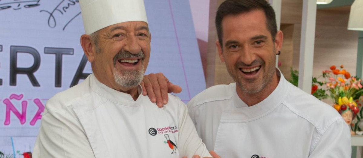 Karlos Arguiñano y su hijo Joseba Arguiñano en el programa 'Cocina abierta’