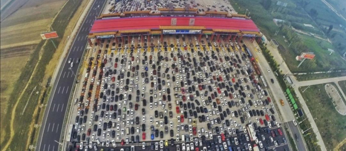 Las imágenes de la autopista son sencillamente increíbles