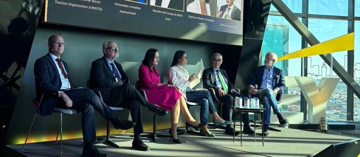 Encuentro por el White Peper 'Hispanidad: el futuro que aún no hemos construido'
