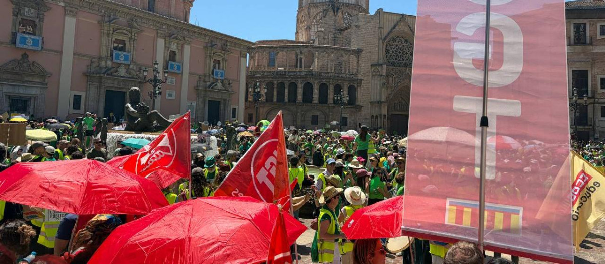 Imagen de la manifestación educativa de este viernes 22 de mayo en Valencia.