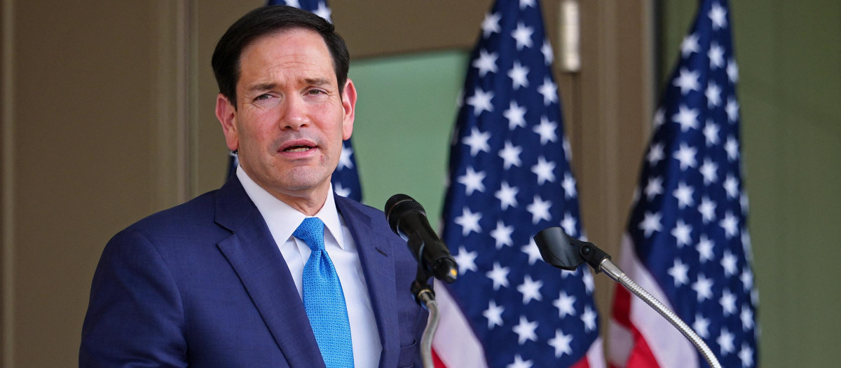 El secretario de Estado estadounidense, Marco Rubio, interviene en la ceremonia de inauguración de un edificio anexo en la embajada de Estados Unidos en Nueva Delhi,