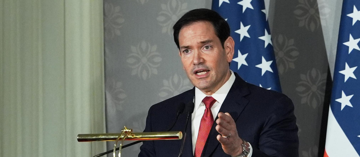 El secretario de Estado estadounidense, Marco Rubio, ofrece una rueda de prensa conjunta con el ministro de Asuntos Exteriores de la India, Subrahmanyam Jaishankar
