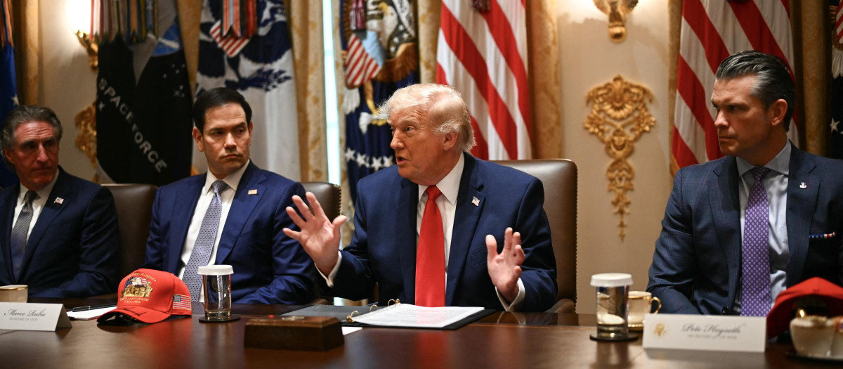 Trump en una reunión en la Casa Blanca