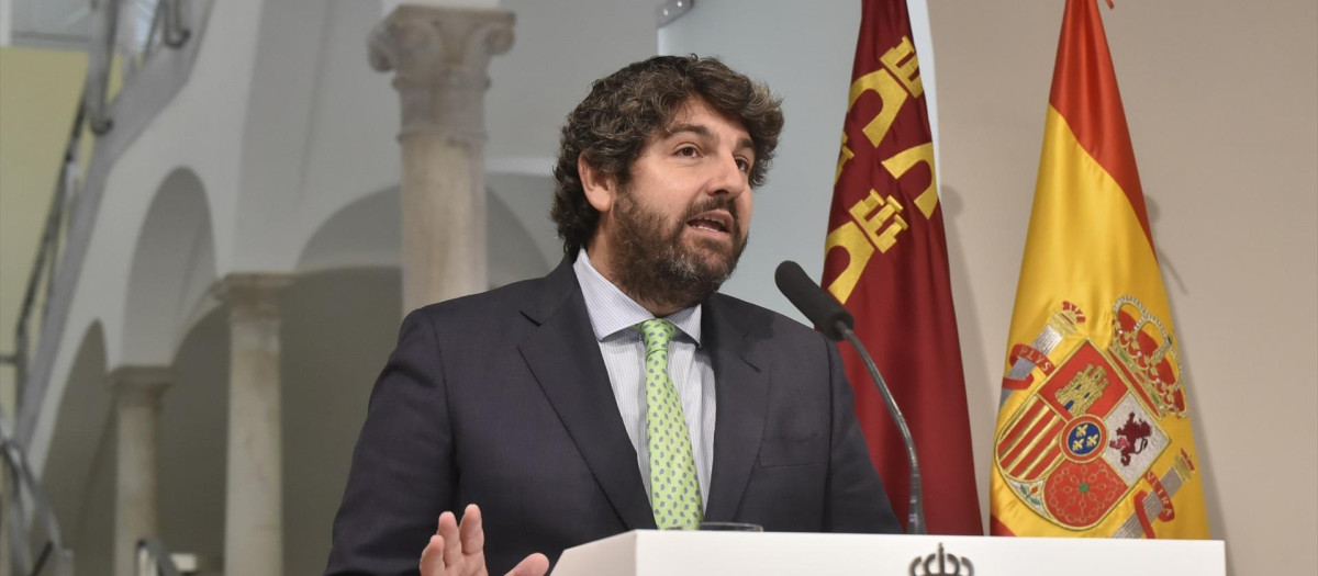 El presidente de Murcia, Fernando López Miras