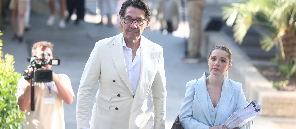 El actor, Luis Lorenzo, a su llegad al juicio por presunto maltrato y estafa a una familiar anciana, en la Audiencia Provincial de Madrid, a 1 de junio de 2026, en Madrid (España). El actor Luis Lorenzo y su exmujer Arancha Palomino están acusados de presunto maltrato a la tía anciana de Palomino, Isabel Suárez, a quien aislaron desde mayo de 2021 de forma "sistemática" y sometieron a un "trato vejatorio" mientras controlaban presuntamente su patrimonio hasta que falleció.,Image: 1107080350, License: Rights-managed, Restrictions: , Model Release: no  , Credit line: Eduardo Parra / Europa Press