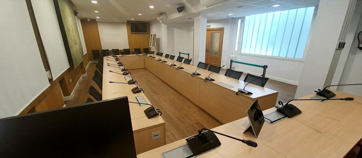 Salón de Plenos del Ayuntamiento de Torrelavega.