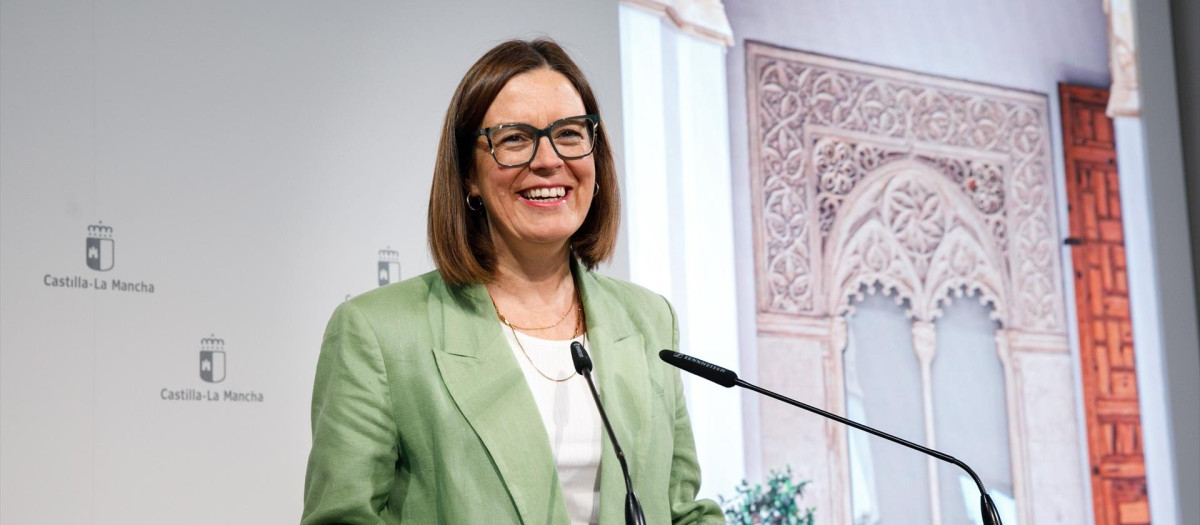 La consejera portavoz del Gobierno autonómico, Esther Padilla
