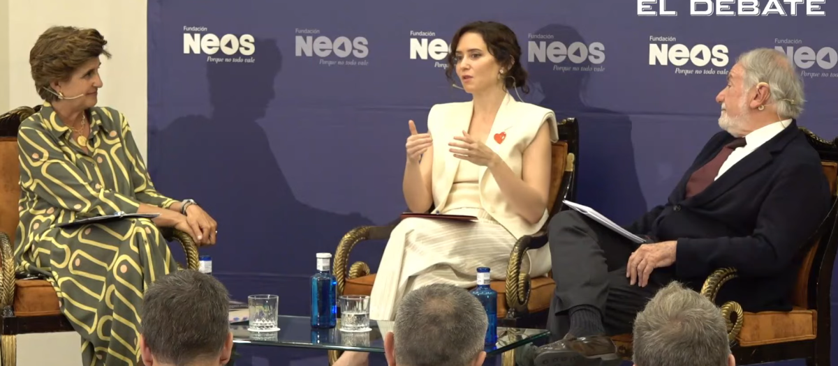 María San Gil, Isabel Díaz Ayuso y Jaime Mayor Oreja