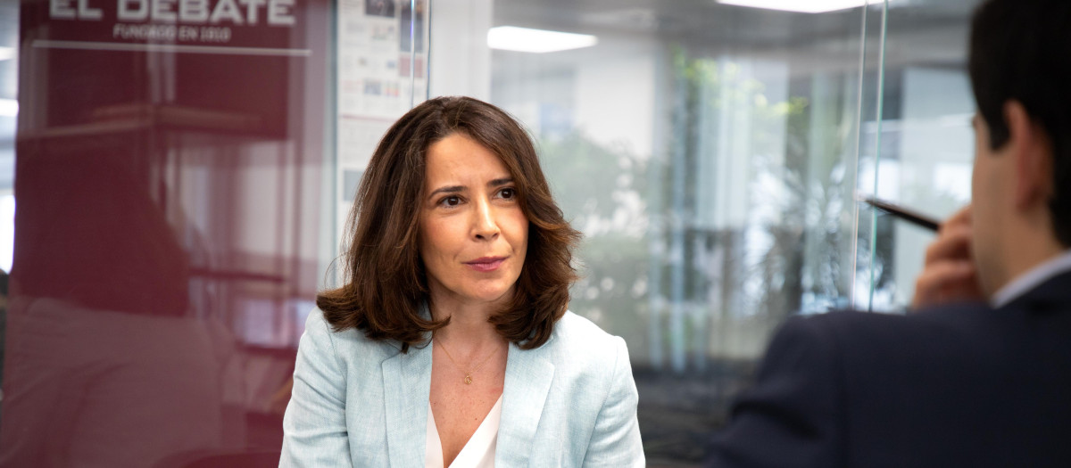 Marta Ugalde, presidenta de Foro Nuclear, en la redacción de El Debate