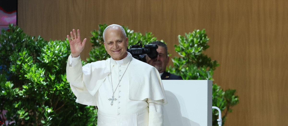 El papa León XIV preside el encuentro 'Tejer redes