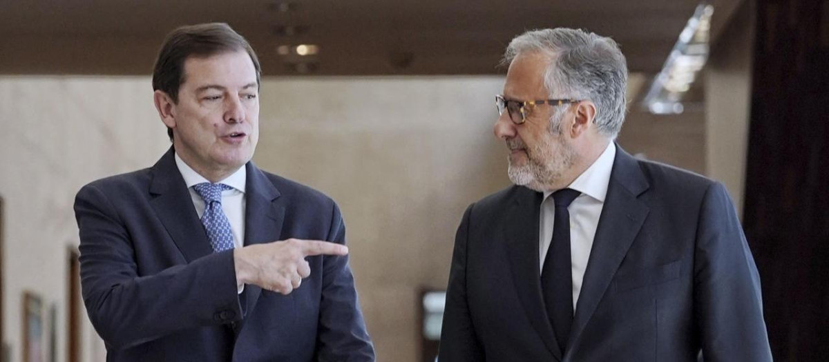 Mañueco y Pollán, hace unos días en las Cortes de Castilla y León