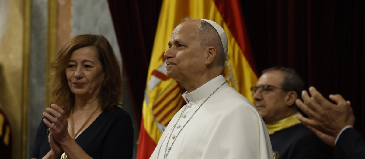 El Papa León XIV, en la tribuna del Congreso de los Diputados