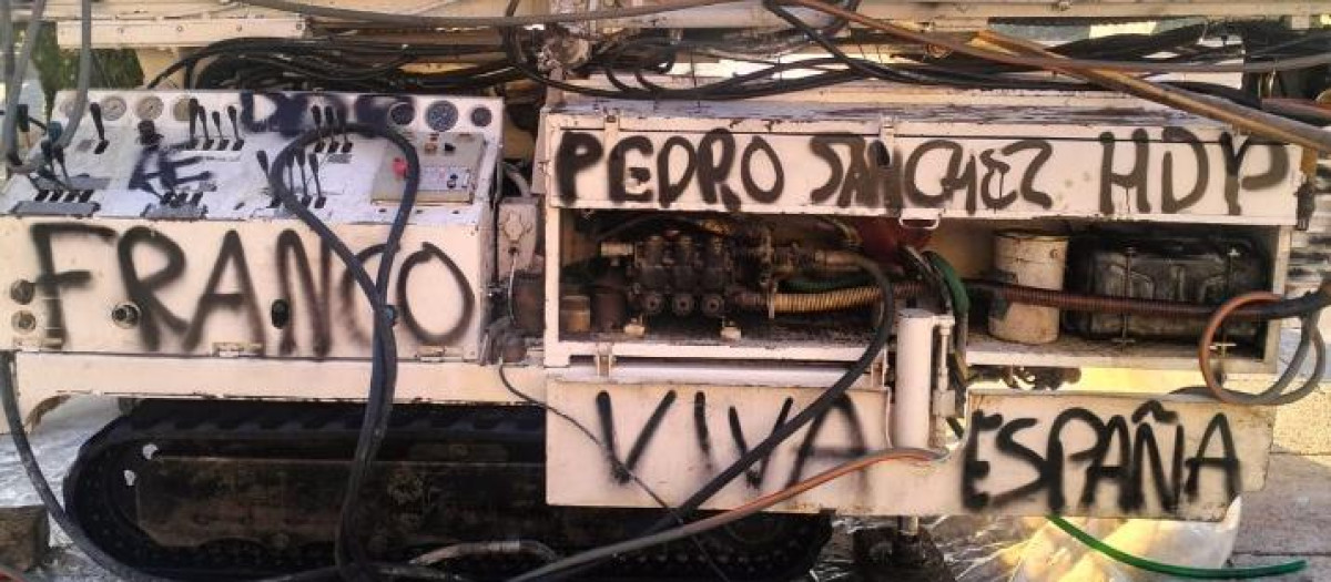 La máquina, completamente vandalizada