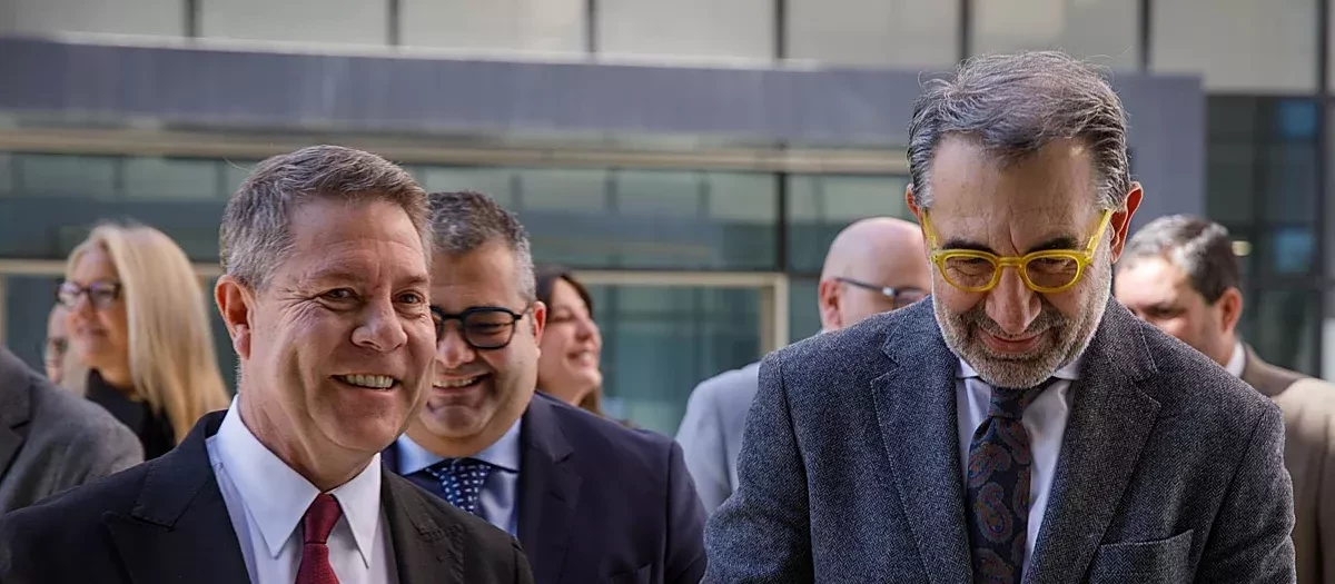 Emiliano García-Page, presidente de Castilla-La Mancha y Jesús Fernández Sanz, consejero de Sanidad en la región
