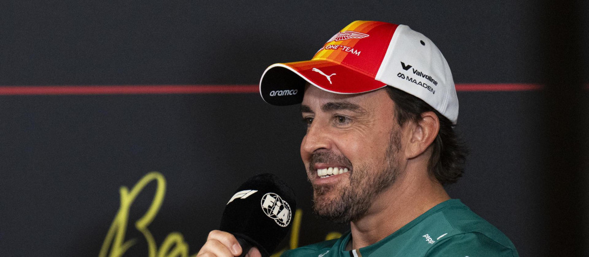 Fernando Alonso, durante la rueda de prensa ofrecida en Montmeló