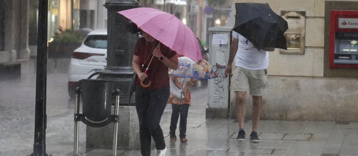 Tormenta en León, imagen de archivo