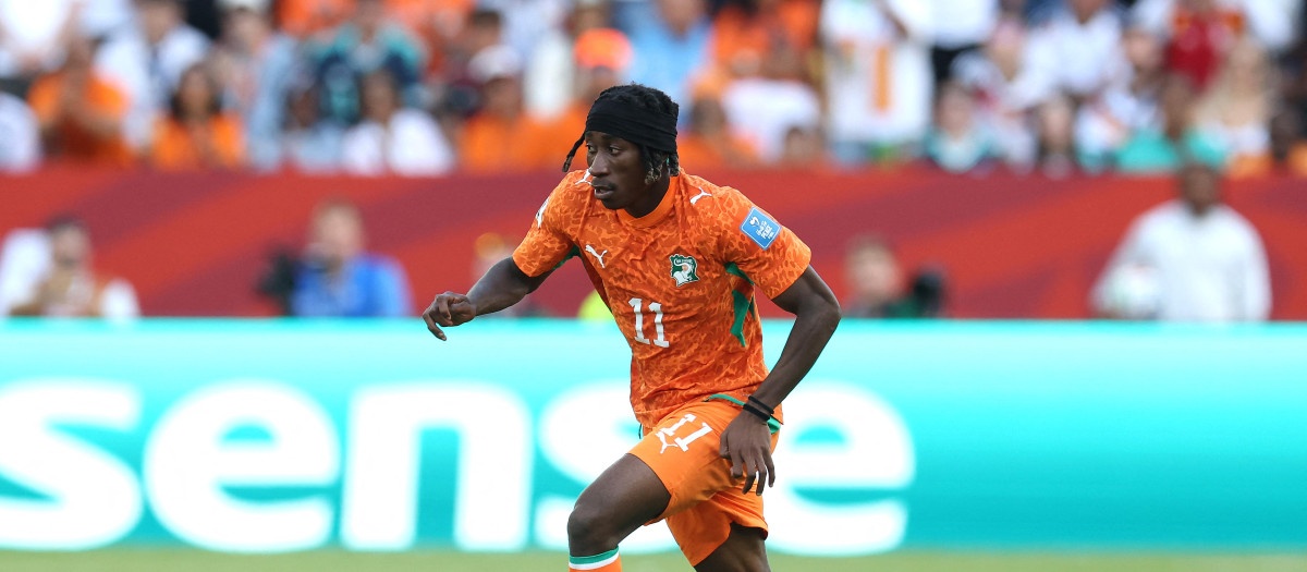 TORONTO, ONTARIO - JUNE 20: Yan Diomande #11 of Cote d'Ivoire runs with the ball during the FIFA World Cup 2026 Group E match between Germany and Cote D'Ivoire at Toronto Stadium on June 20, 2026 in Toronto, Ontario.   Alexander Hassenstein/Getty Images/AFP (Photo by ALEXANDER HASSENSTEIN / GETTY IMAGES NORTH AMERICA / Getty Images via AFP)