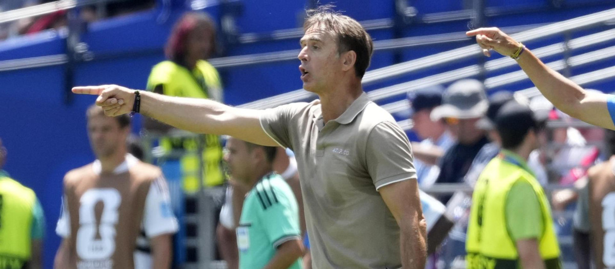 Julen Lopetegui, en el Bosnia y Herzegovina - Qatar