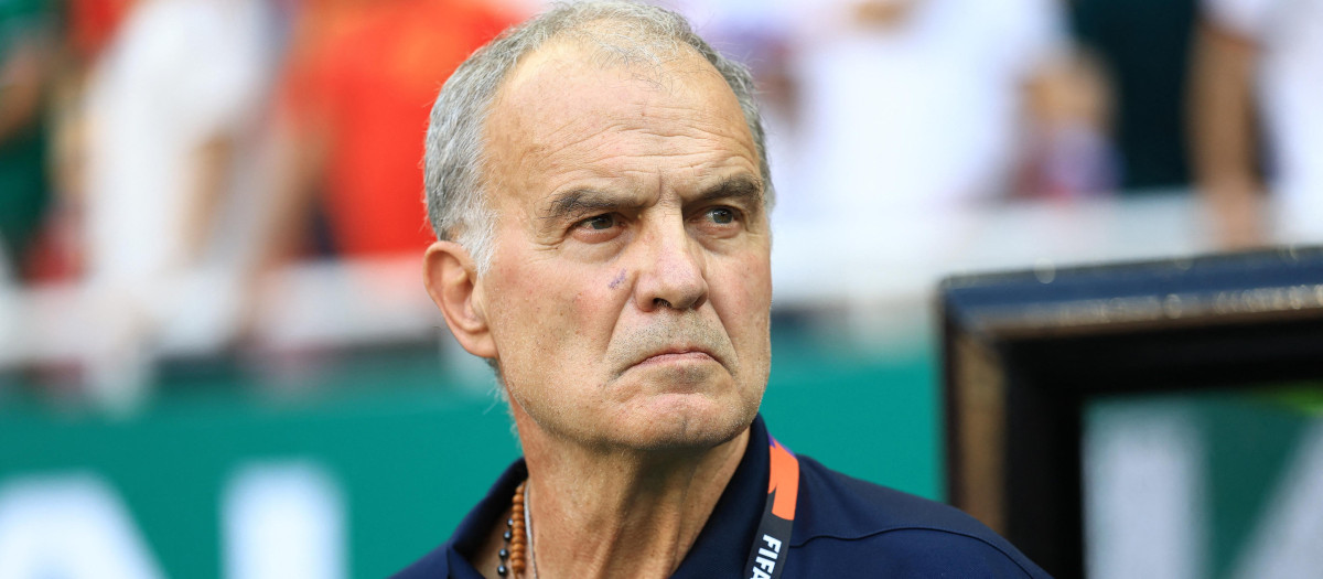 Marcelo BIELSA, head coach of Uruguay, attends the Group H match between Uruguay and Spain at the FIFA World Cup 2026 at Estadio Guadalajara in Guadalajara, Jalisco, Mexico, on June 26, 2026. ( The Yomiuri Shimbun ) (Photo by Takuya Matsumoto / The Yomiuri Shimbun via AFP)