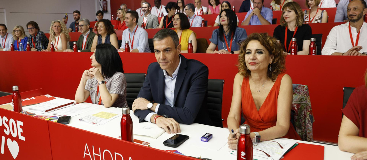 Pedro Sánchez y María Jesús Montero, en la reunión del Comité Federal