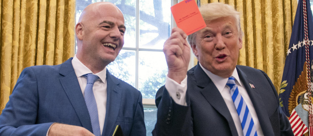 Gianni Infantino y Donald Trump, en el Despacho Oval