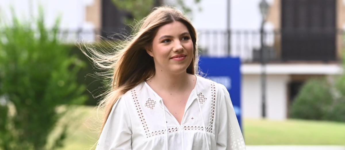 La Infanta Sofía, durante una visita a una de las actividades educativas en el Monasterio de Cogullada, a 8 de julio de 2026, en Zaragoza, Aragón (España). La Infanta entregará esta tarde la primera edición de las ayudas “Docentes Referentes” de la Fundación Ibercaja, en su 150º aniversario, en la que cinco docentes serán reconocidos por su excelencia en liderazgo educativo, sostenibilidad, inclusión, investigación educativa y educación integral para la salud.

Ramón Comet / Europa Press
08 JULIO 2026;INFANTA;EDUCACIÓN;DOCENCIA;
08/7/2026