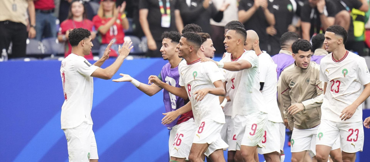 (Foto de ARCHIVO)
Azzedine Ounahi of Morocco celebrates after scoring his team's first goal with teammates during the FIFA World Cup 2026 Round Of 16 match between Canada and Morocco at Houston Stadium on July 4, 2026 in Houston, United States.

Jose Breton / AFP7 / Europa Press
04/7/2026 ONLY FOR USE IN SPAIN