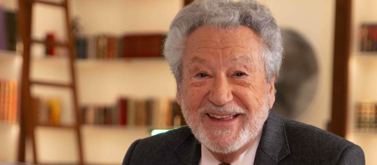 Luis del Val, en Plano General